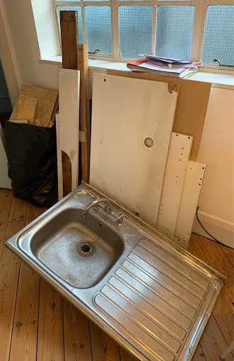kitchen sink and wood waste disposal for fee of £40