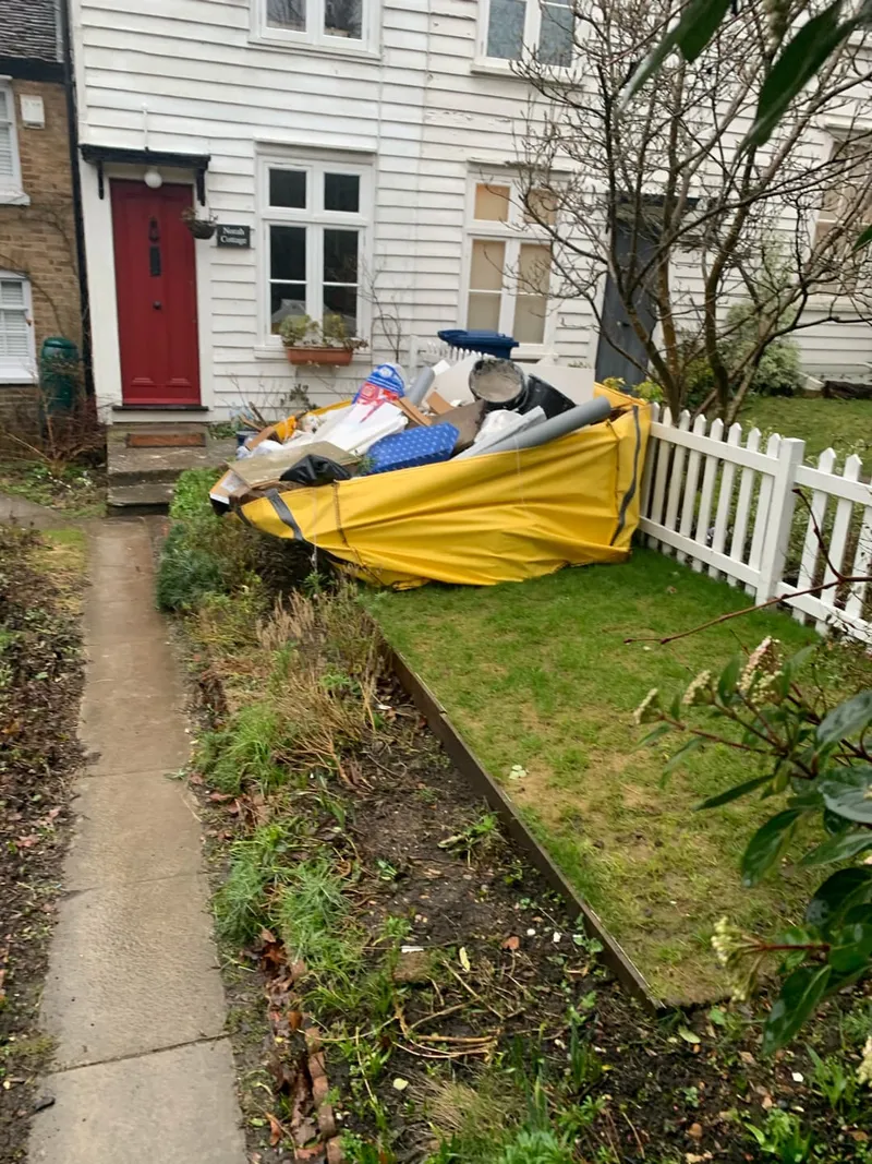 bathroom 4.5 yards diy waste removed London for £150