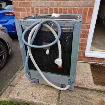 dish washer collected for £20