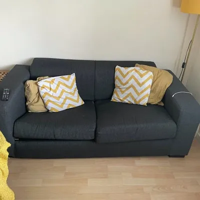 CR0 Croydon broken sofa collection £40, as an example of how to dispose of rubbish in croydon