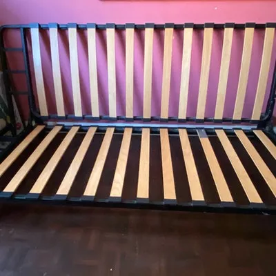 W3 acton ealing sofa bed £30