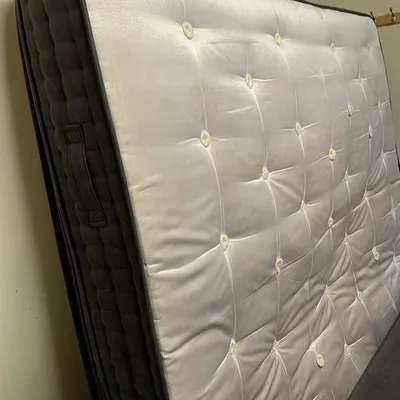 SE15 Southwark king bed & mattress, £55