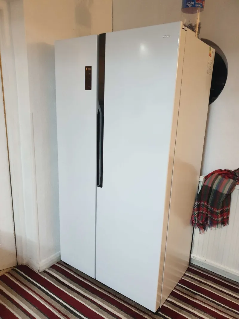 American fridge being picked up for only £15