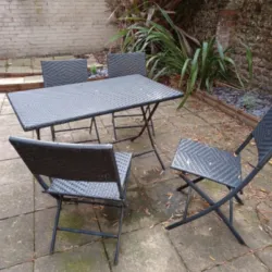 second hand garden table and 4 chairs set for sale