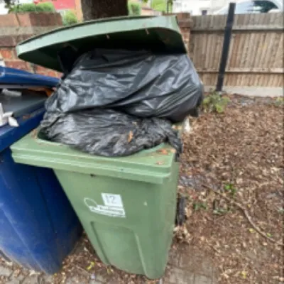 wheelie bin too full to shut cleared for £40