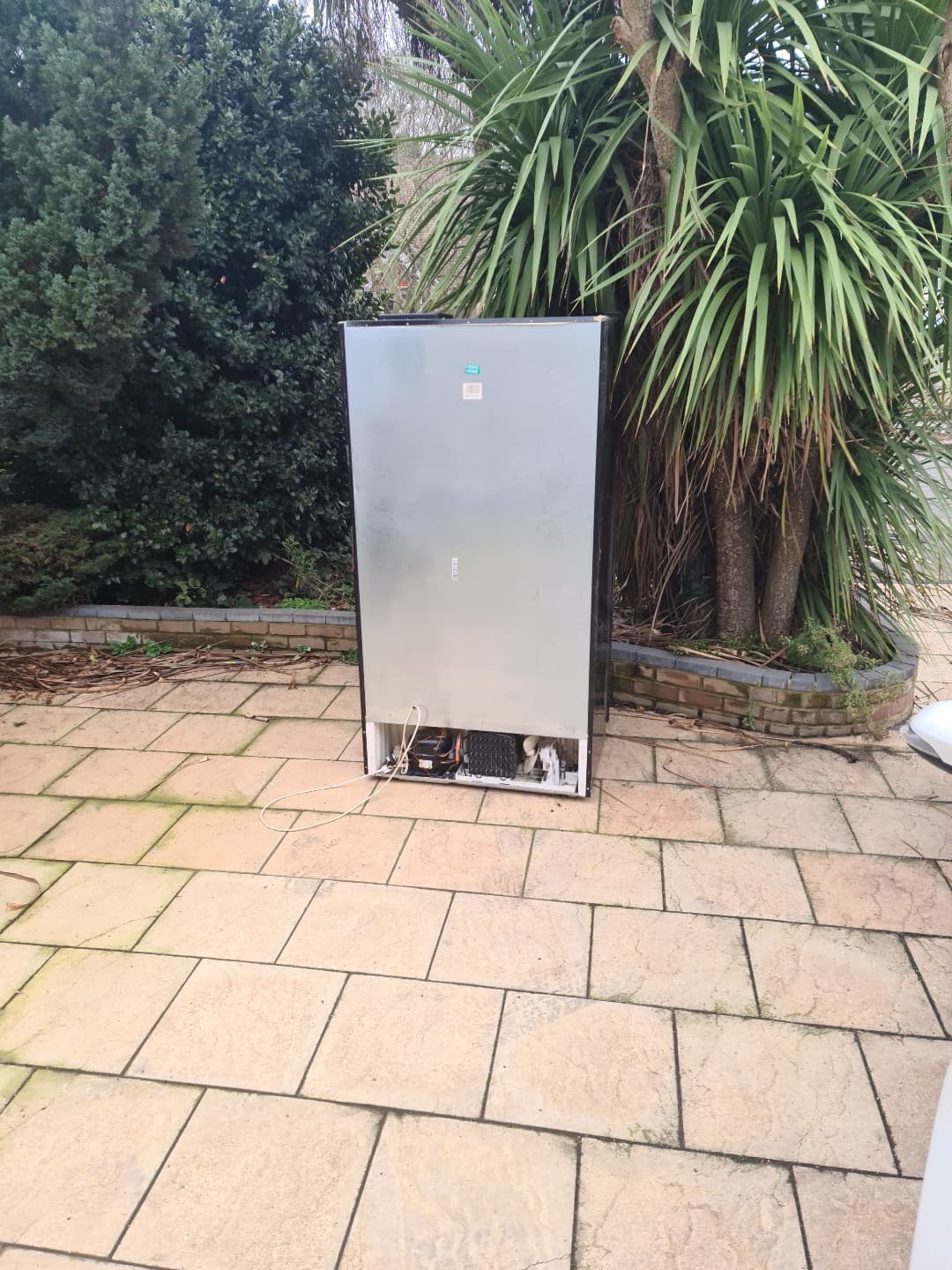 example of a broken fridge removal for £45 price