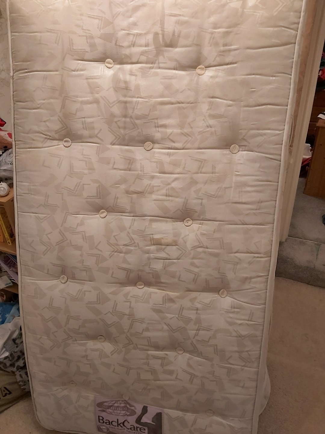 single mattress removed for £20